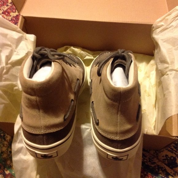 G. H. Bass & Company Men\'s Crew 2 Tone Brown Chukka Boots 11.5M New in Box
